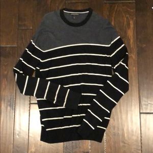 Banana Republic Sweater - S